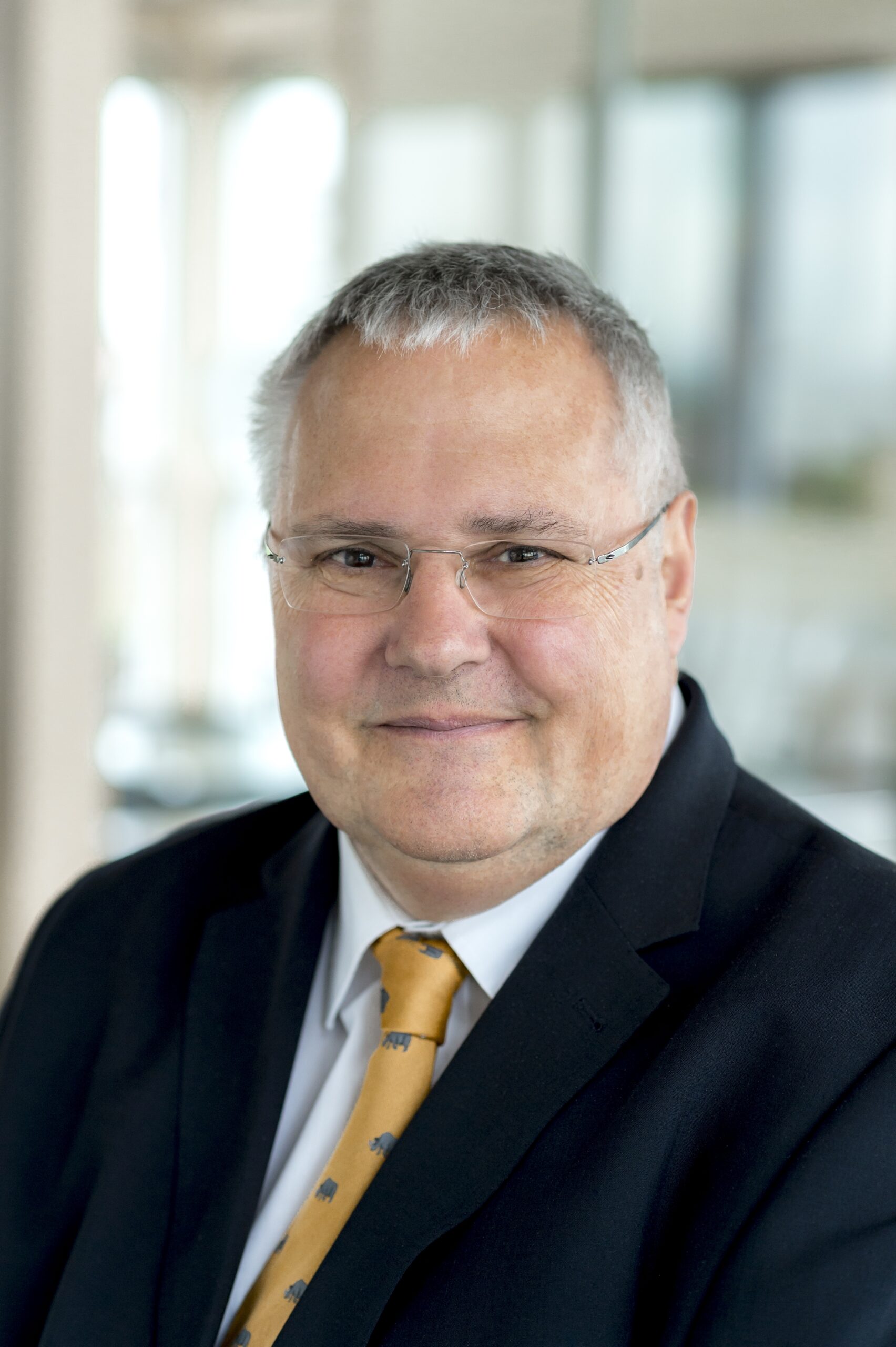 Portrait von Dr. Markus Rückert